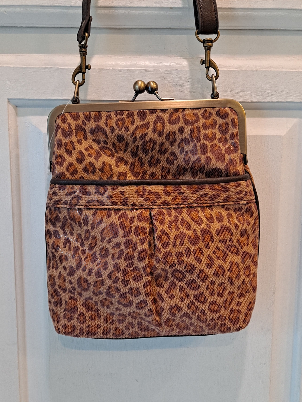 Bueno Leopard Print Fabric Metal Frame Top Crossbody Bag Brown Tan Retro Chic